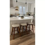 Sgabello da bancone Amalia Wood con sedile girevole - Nathan James